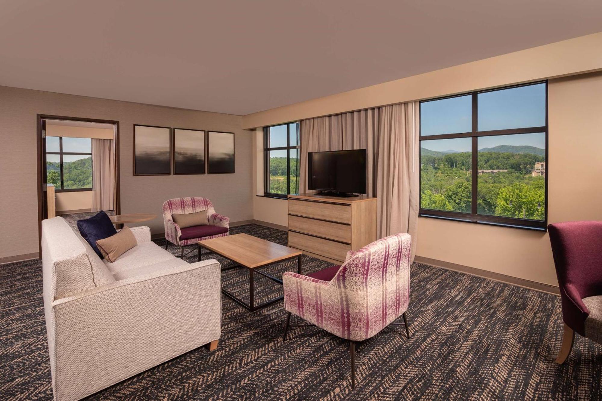 ฮิลตัน แอชวิลล์ บิลต์มอร์ พาร์ค Hotel ภายนอก รูปภาพ